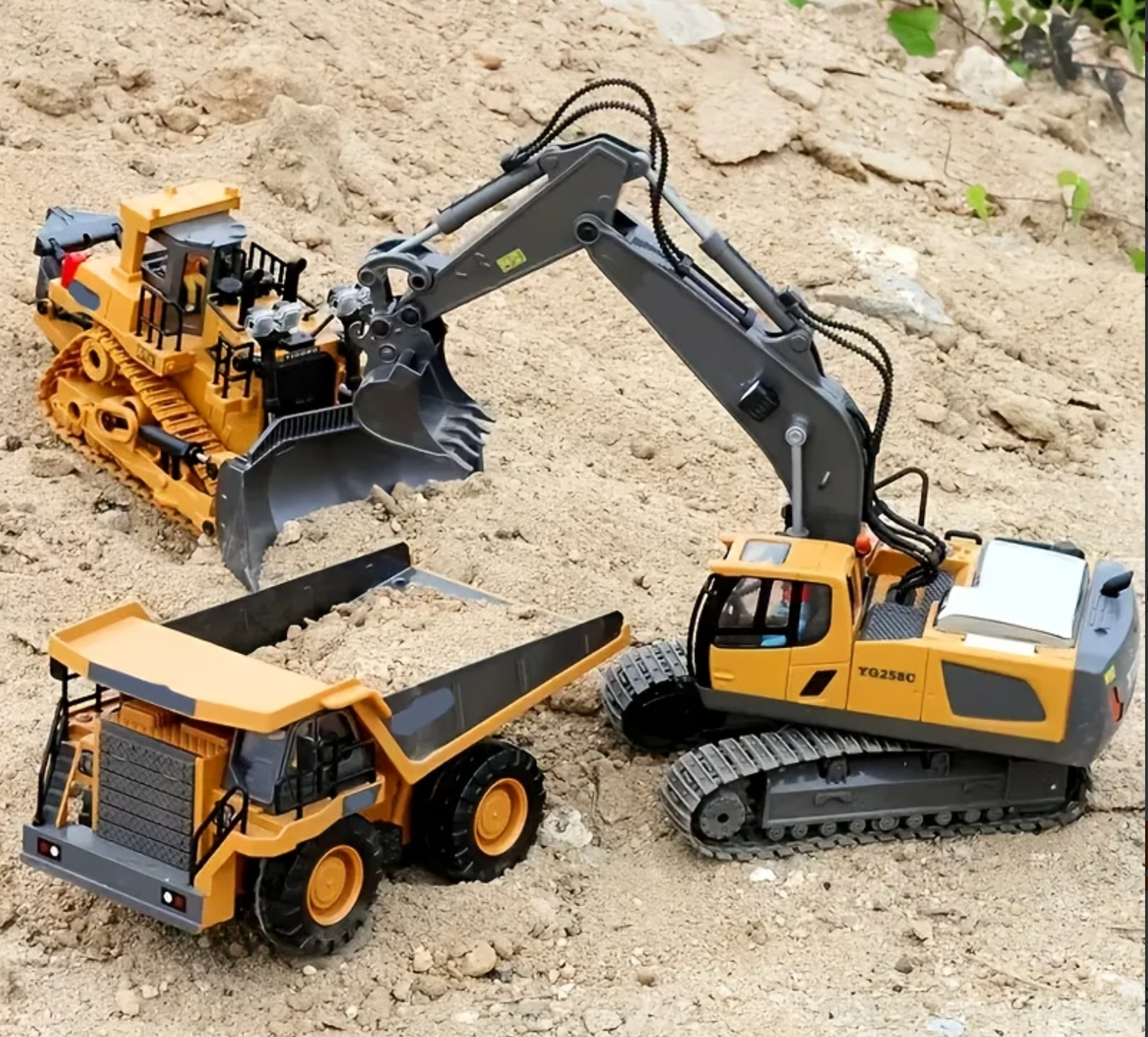 Wywrotka RC Zdalnie Sterowana – Kiprowana Skrzynia, Światła Robocze